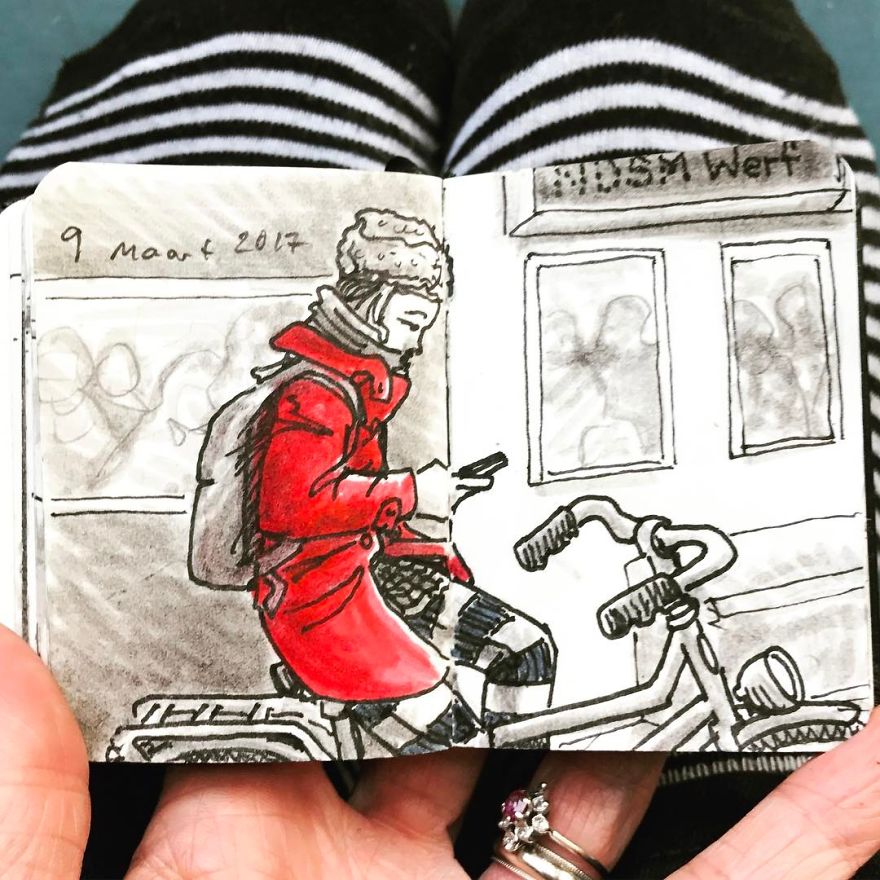 I-Drew-Other-Passengers-on-the-NDSM-Ferry-in-Amsterdam-and-Made-the-Sketchbook-into-a-Movie-5afc1b10226f9__880