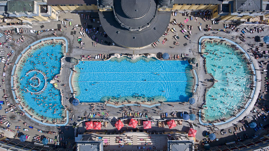 Spectacular-birds-eye-view-of-extraordinary-pools-in-Budapest-Spa-Capital-of-the-World-as-youve-never-seen-it-before-597651d57daa2__880