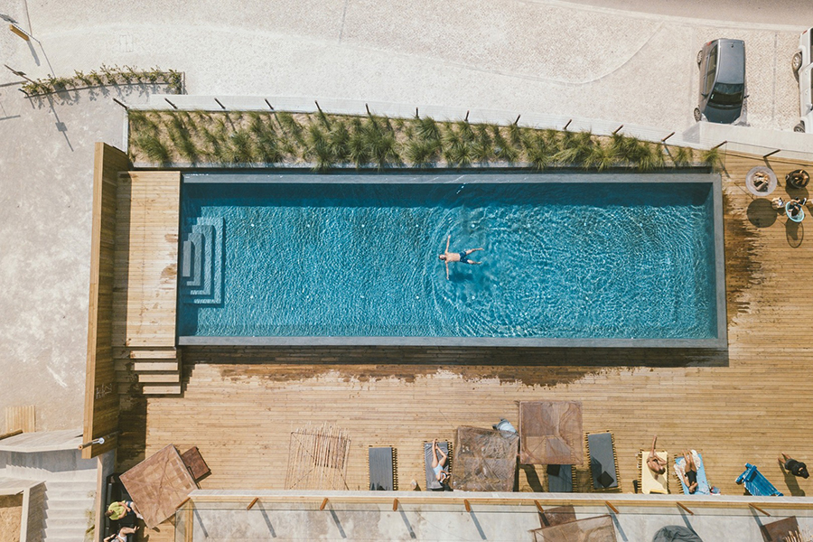 Escape-to-the-Sea-at-Portugal’s-Noah-Surf-House-1