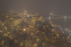 My-10-Years-Worth-Of-Photos-Of-The-City-Of-Budapest-Disappeared-In-Fog-5df39731b27d8__880