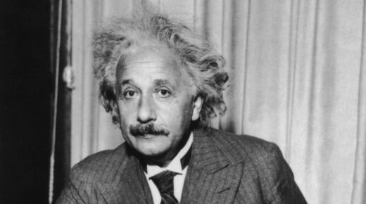 Egy ritka, 1950-ben írt Albert Einstein levél, amelyben megcáfolja a bibliai teremtéstörténetet, 125 ezer dollárért lehet eladni.